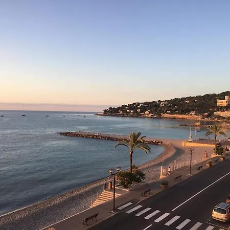 T4 Front De ,piscine 25 Metres ,wifi,6a8 Personnes,parking,garage Roquebrune-Cap-Martin