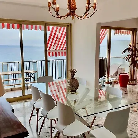 T4 Front De ,piscine 25 Metres ,wifi,6a8 Personnes,parking,garage Apartment