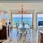T4 Front De ,piscine 25 Metres ,wifi,6a8 Personnes,parking,garage *