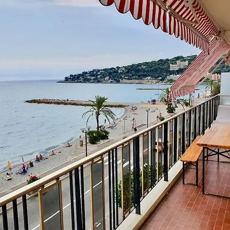 شقة T4 Front De ,piscine 25 Metres ,wifi,6a8 Personnes,parking,garage *